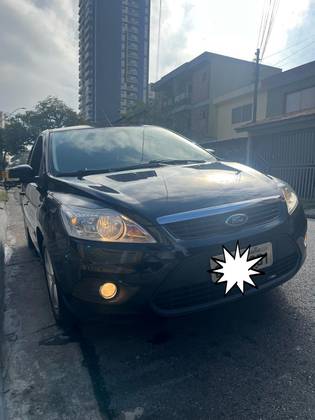 FORD FOCUS 1.6 GLX 16V FLEX 4P MANUAL